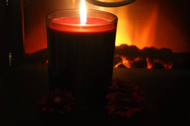 Rituals Sacred Fire Winter Candle Review Photos Scottish Beauty 003