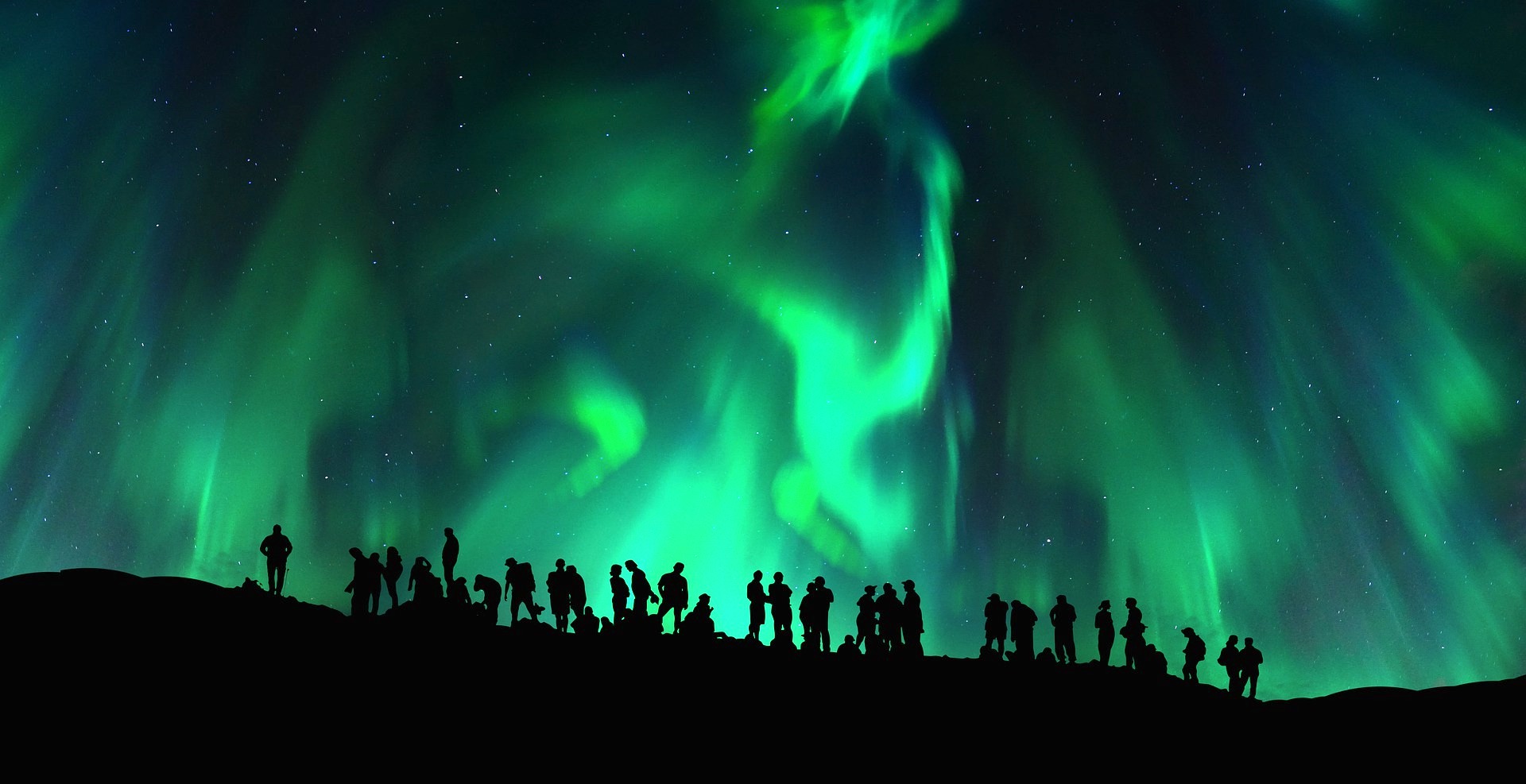 northern-lights-4944738_1920